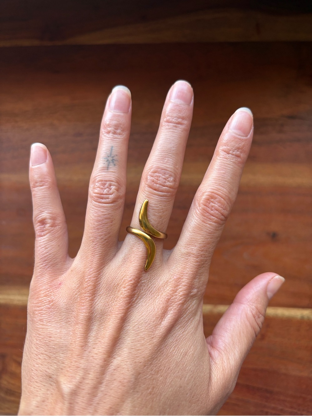 Gold Statement Ring - Picture 3 of 3